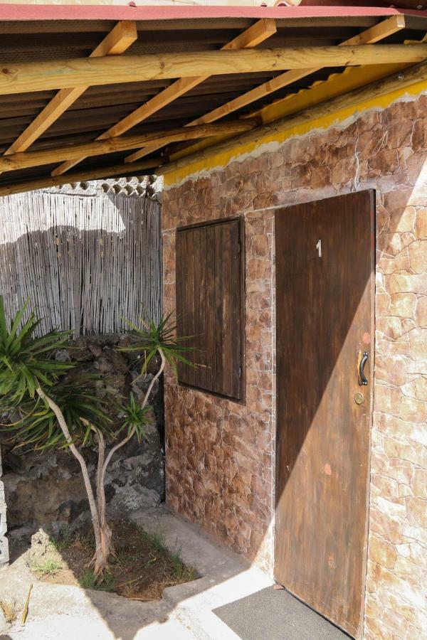B&B Amigos De La Naturaleza Las Manchas  Dış mekan fotoğraf